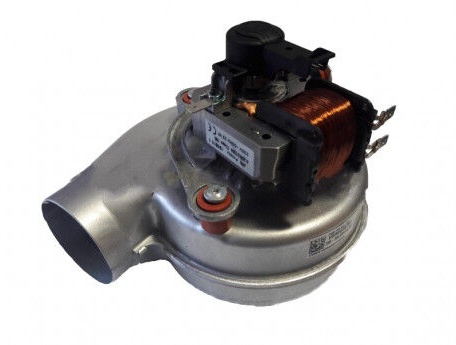 Вентилятор для газовых котлов BOSCH/BUDERUS 24 кВт U072/WBN6000-24/24K, артикул (87186429220)